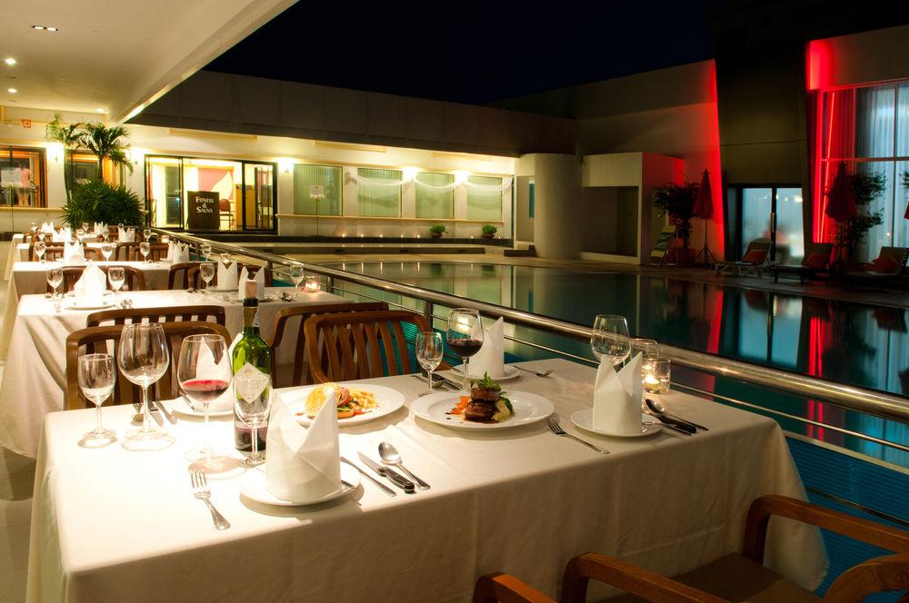 A2 Hotel Bangkok Bagian luar foto