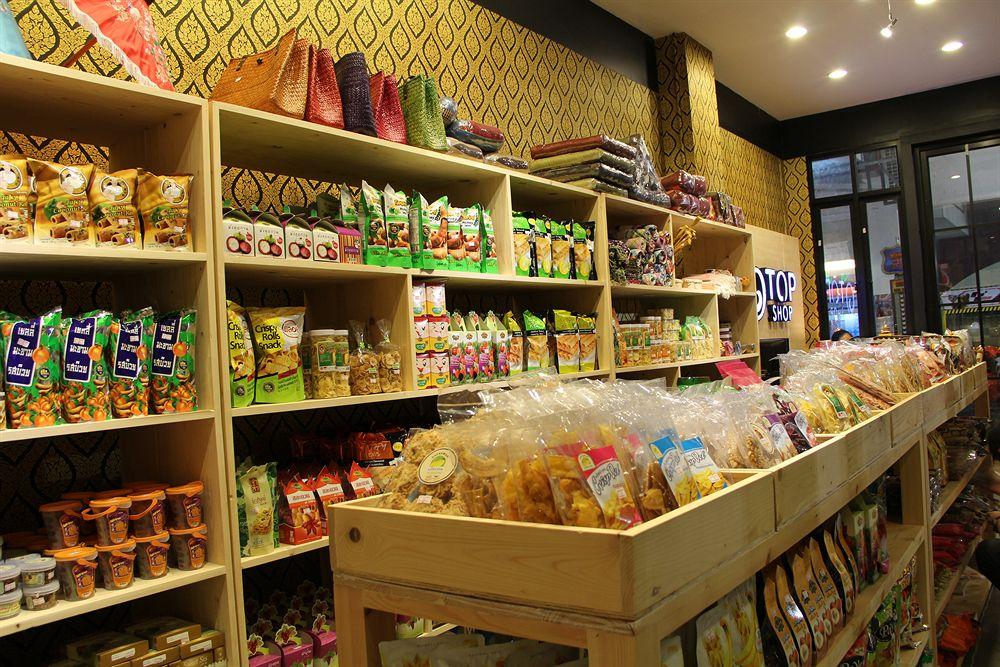 A2 Hotel Bangkok Bagian luar foto